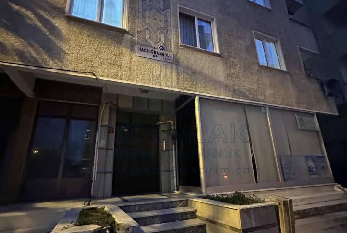 KYC’DEN KURFALIDA SATILIK 3+1 DAİRE