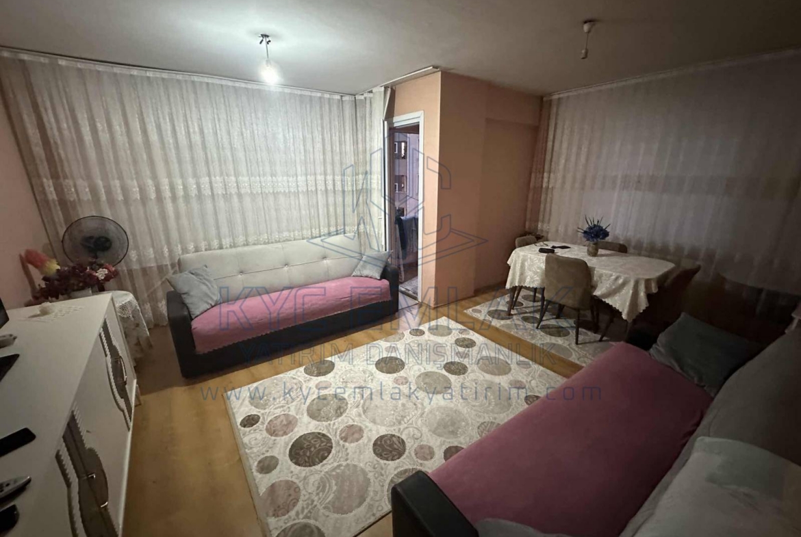 KYC’DEN KURFALIDA SATILIK 3+1 DAİRE