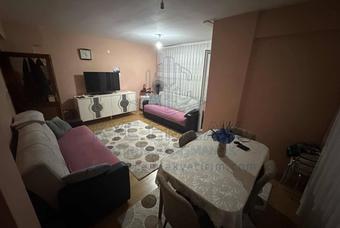 KYC’DEN KURFALIDA SATILIK 3+1 DAİRE