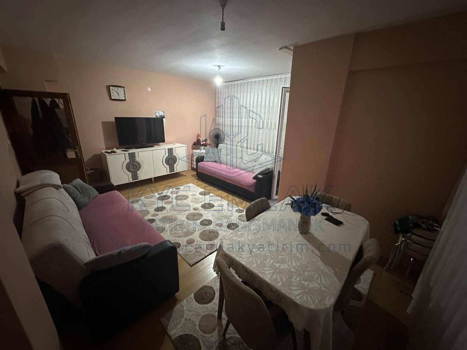 KYC’DEN KURFALIDA SATILIK 3+1 DAİRE