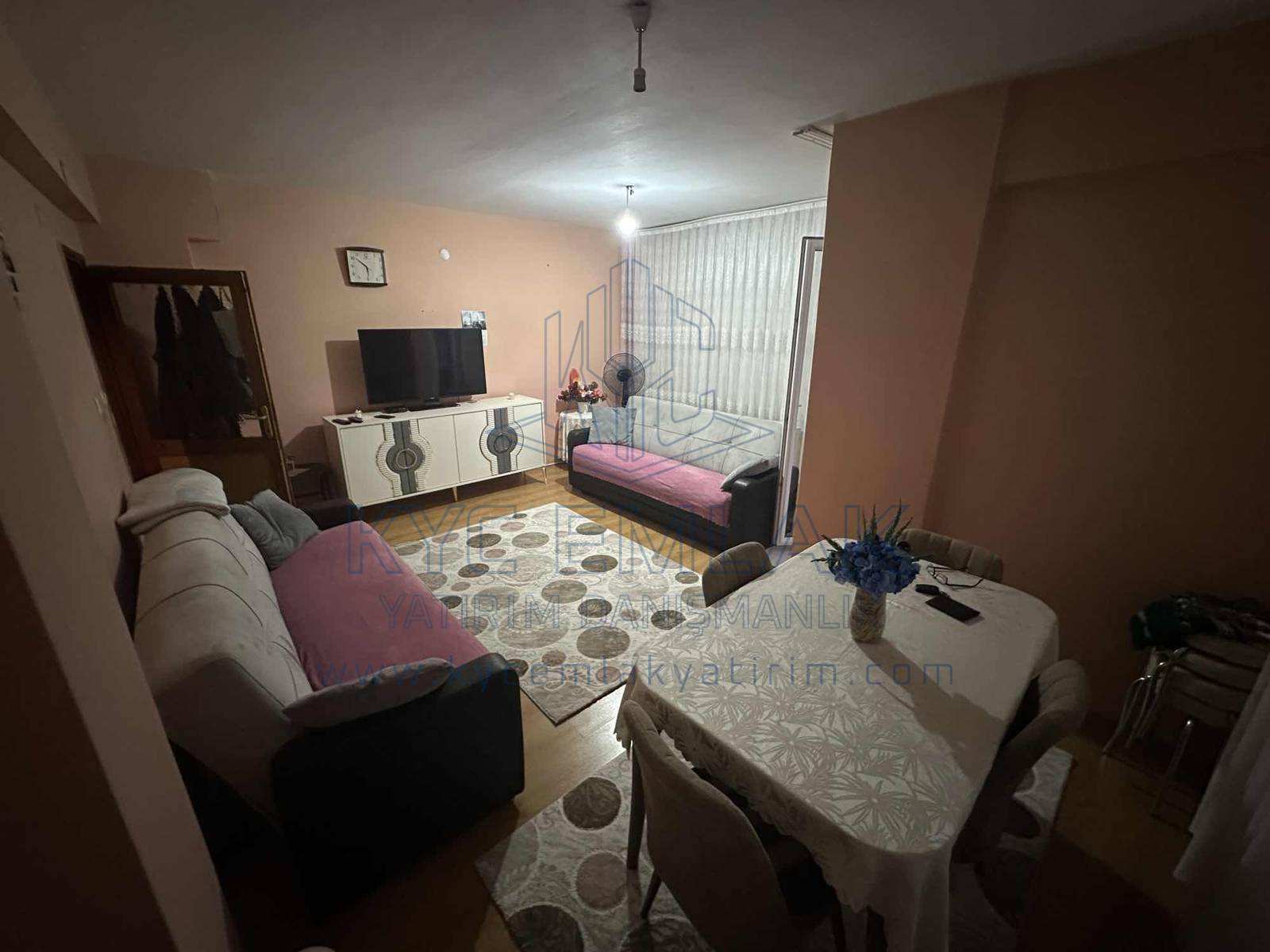 KYC’DEN KURFALIDA SATILIK 3+1 DAİRE