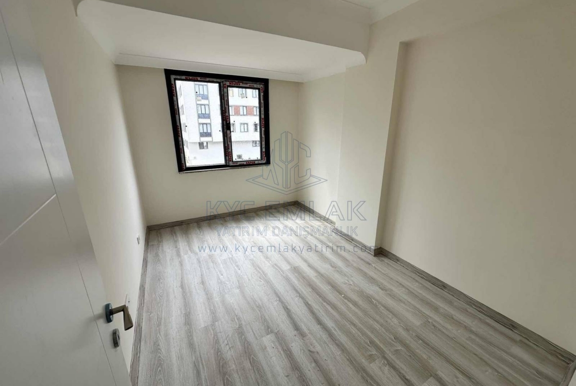 KYC’DEN NECİP FAZIL MAH. SATILIK ARAKAT 2+1 DAİRE