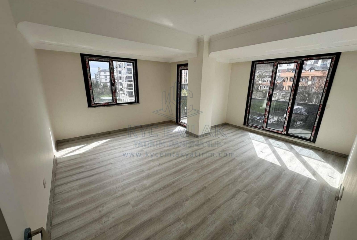 KYC’DEN NECİP FAZIL MAH. SATILIK ARAKAT 2+1 DAİRE