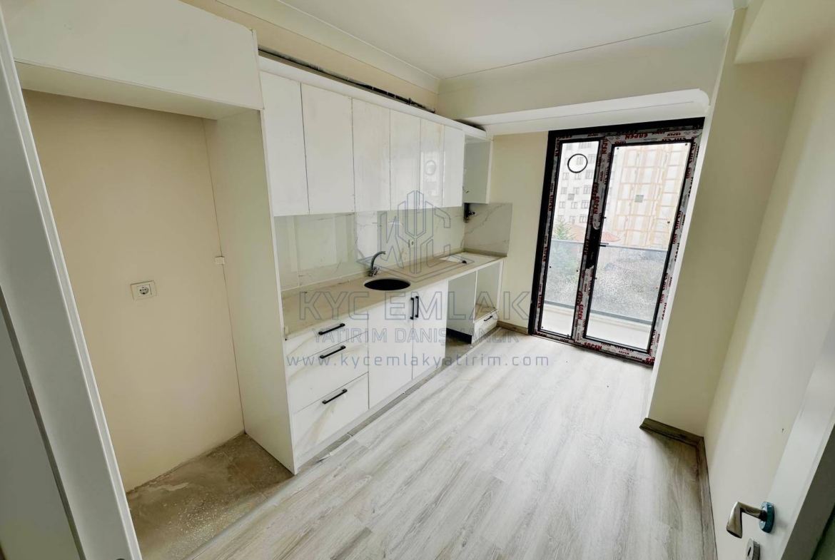 KYC’DEN NECİP FAZIL MAH. SATILIK ARAKAT 2+1 DAİRE