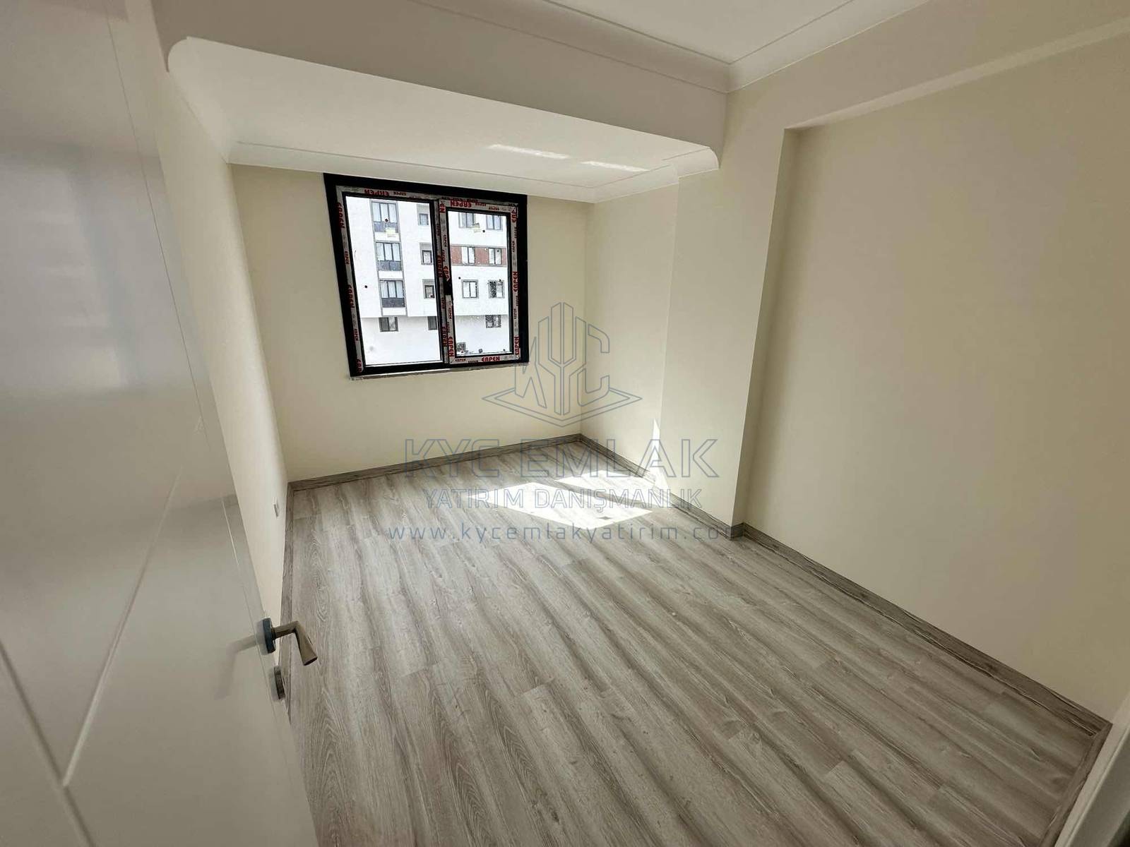 KYC’DEN NECİP FAZIL MAH. SATILIK ARAKAT 2+1 DAİRE
