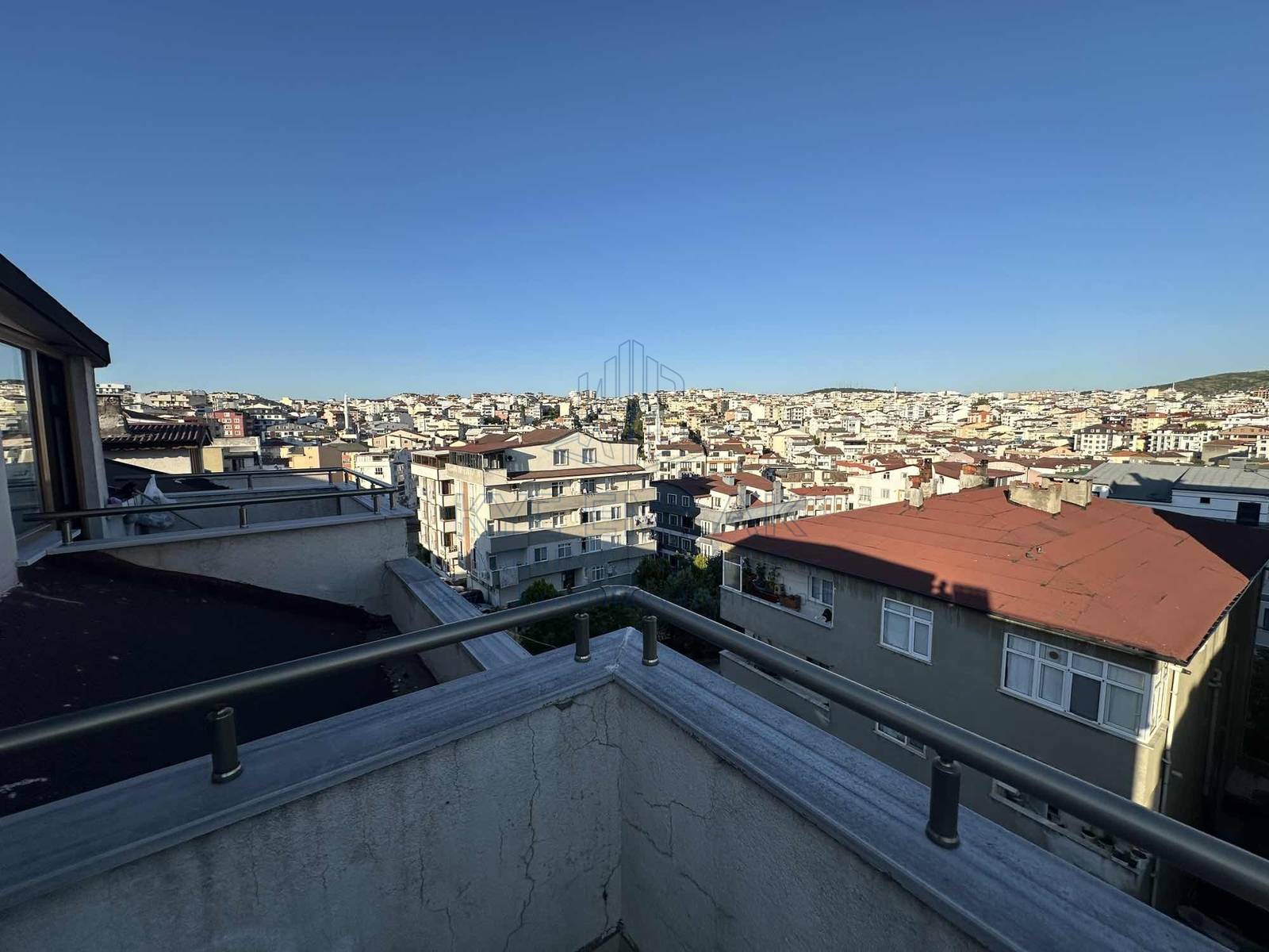 KYC’DEN ÇAYIROVA’DA KİRALIK KEYİFLİ 3+1 DUBLEKS 3 BALKON