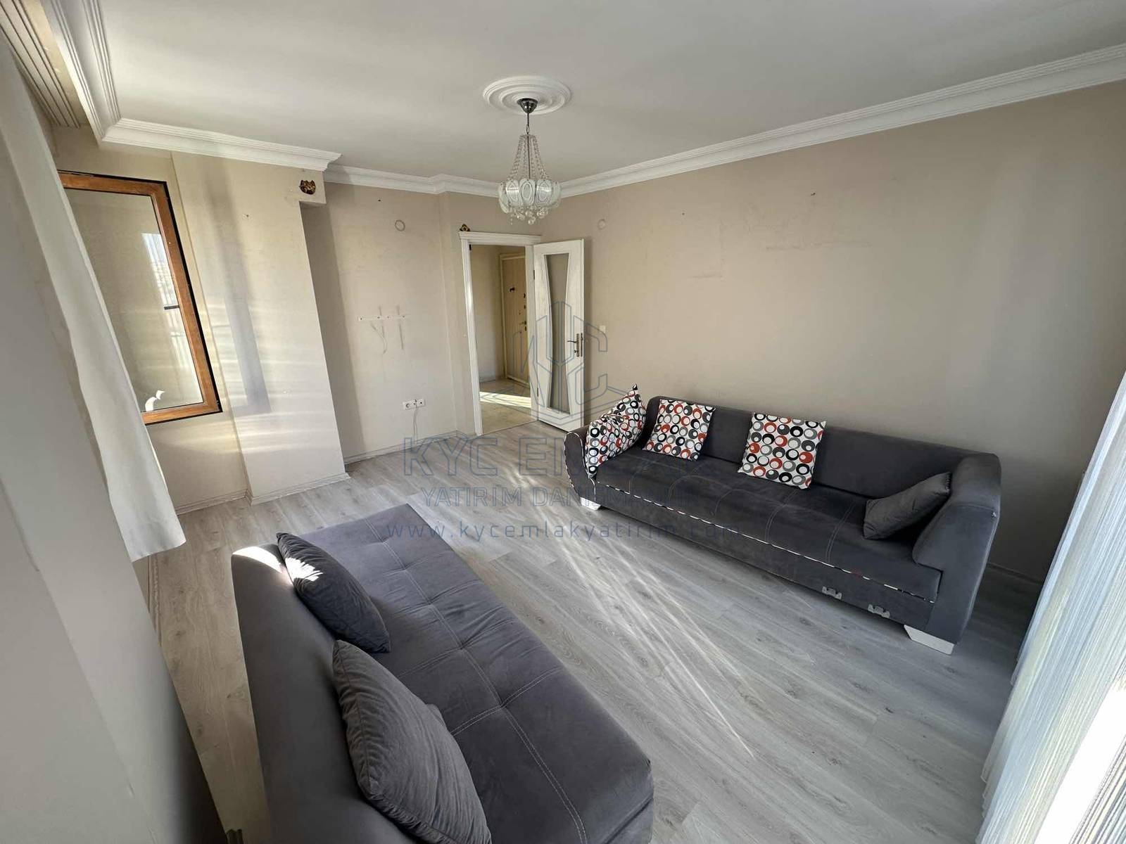 KYC’DEN ÇAYIROVA’DA KİRALIK KEYİFLİ 3+1 DUBLEKS 3 BALKON