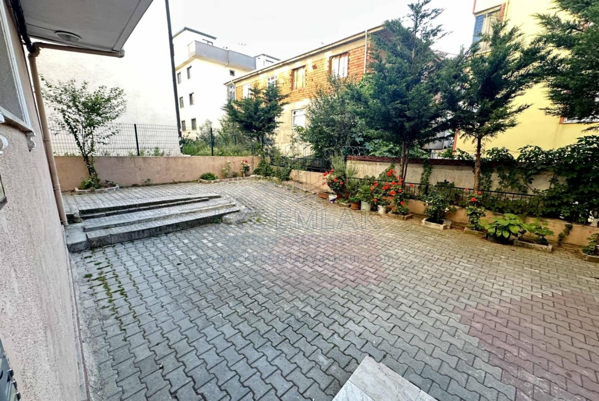 KYC’DEN ÇAYIROVA’DA KİRALIK KEYİFLİ 3+1 DUBLEKS 3 BALKON