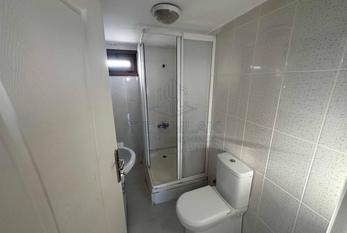 KYC’DEN ÇAYIROVA’DA KİRALIK KEYİFLİ 3+1 DUBLEKS 3 BALKON