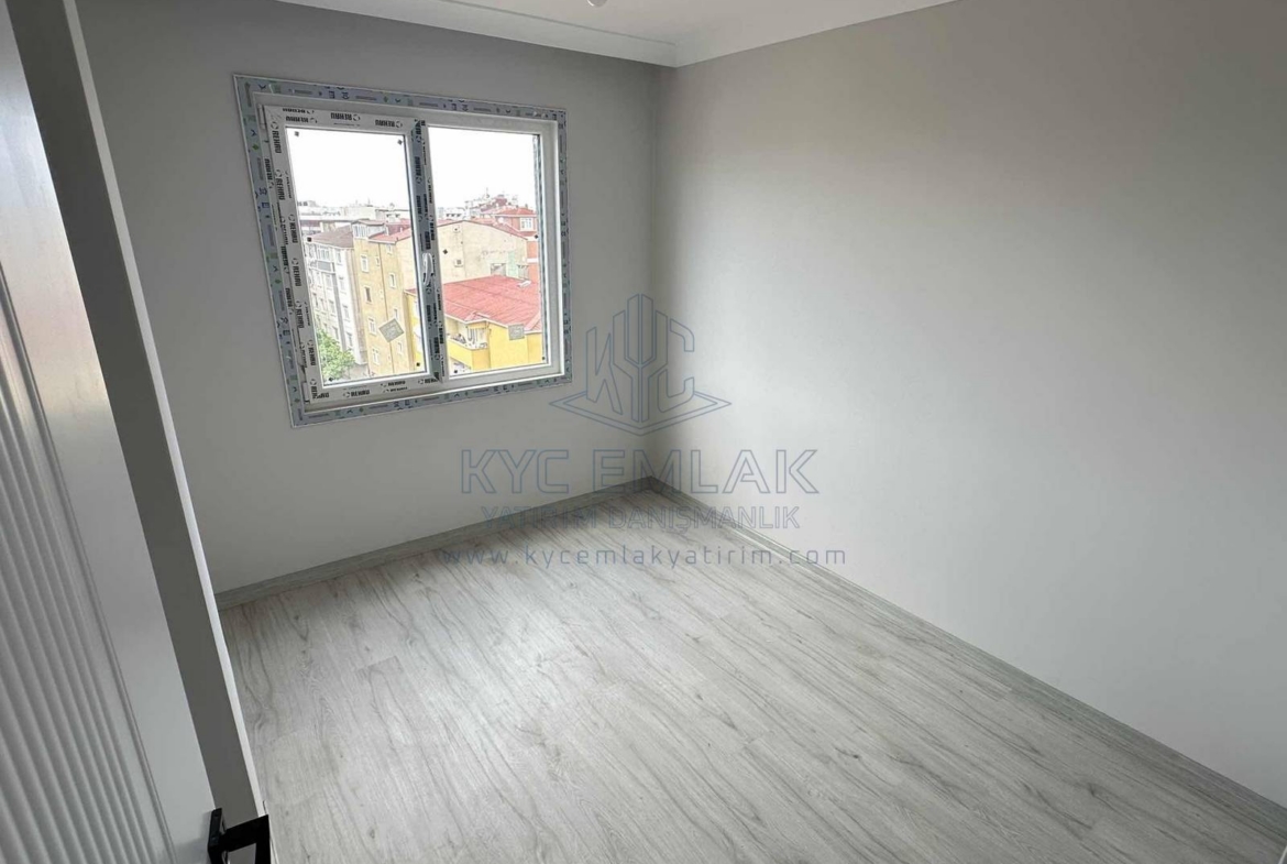 KYC’DEN KİRALIK FERAH 2 BALKONLU OTOPARKLI 3+1 KİRALIK DAİRE