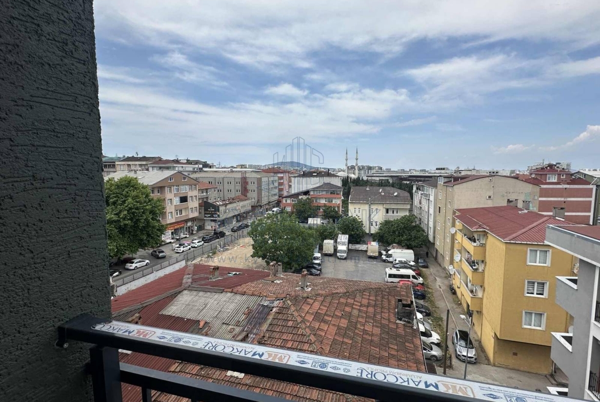 KYC’DEN KİRALIK FERAH 2 BALKONLU OTOPARKLI 3+1 KİRALIK DAİRE
