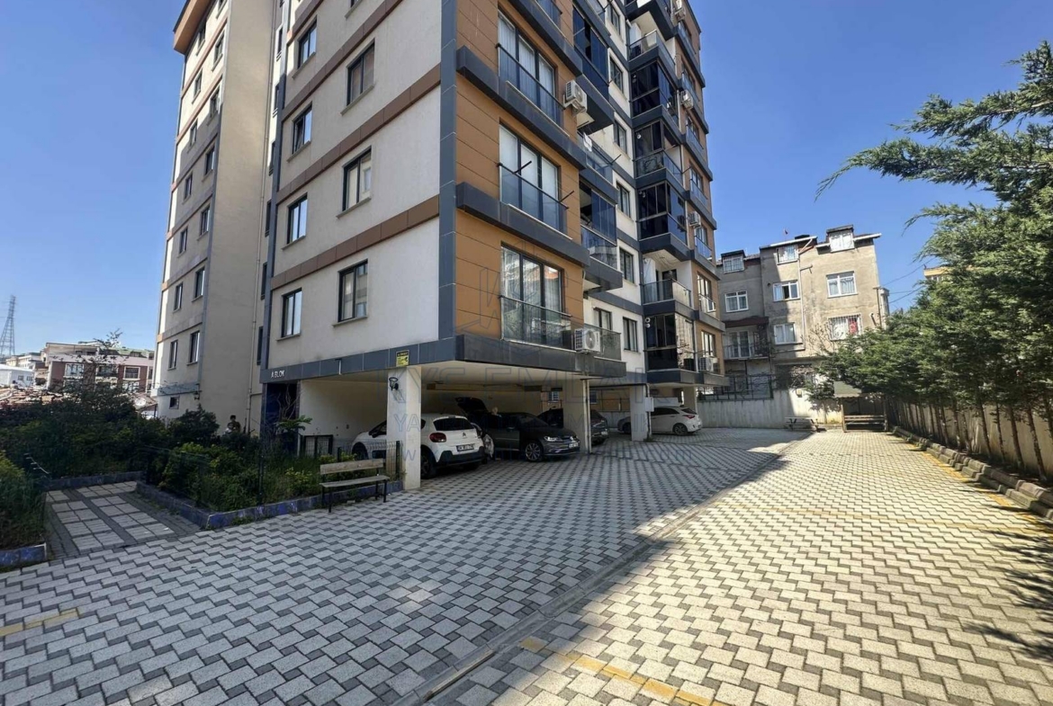 KYC’DEN KEYİFLİ BUTİK SİTE İÇERİSİNDE KAPALI OTOPARKLI 3+1 DAİRE