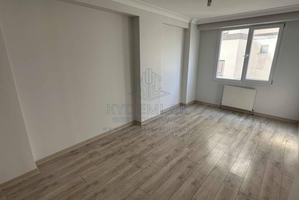 KYC’DEN PENDİK ÇINARDEREDE YÜKSEK KONUMDA ÖNÜ AÇIK GENİŞ 3+1