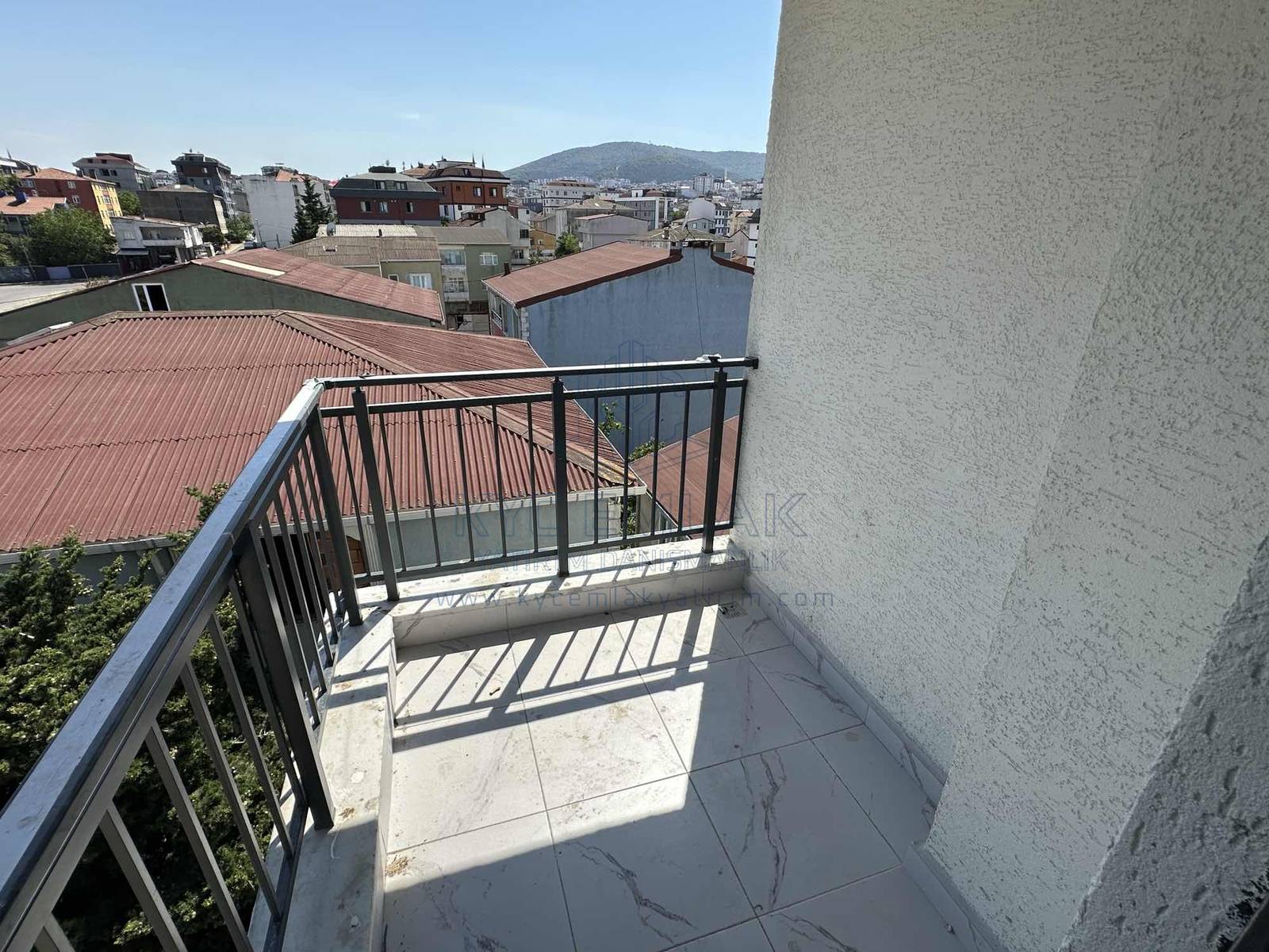 KYC’den Hamidi’ye Satılık 2+1 Ferah Etrafı Açık 2+1 Daire, fotoğraf 5